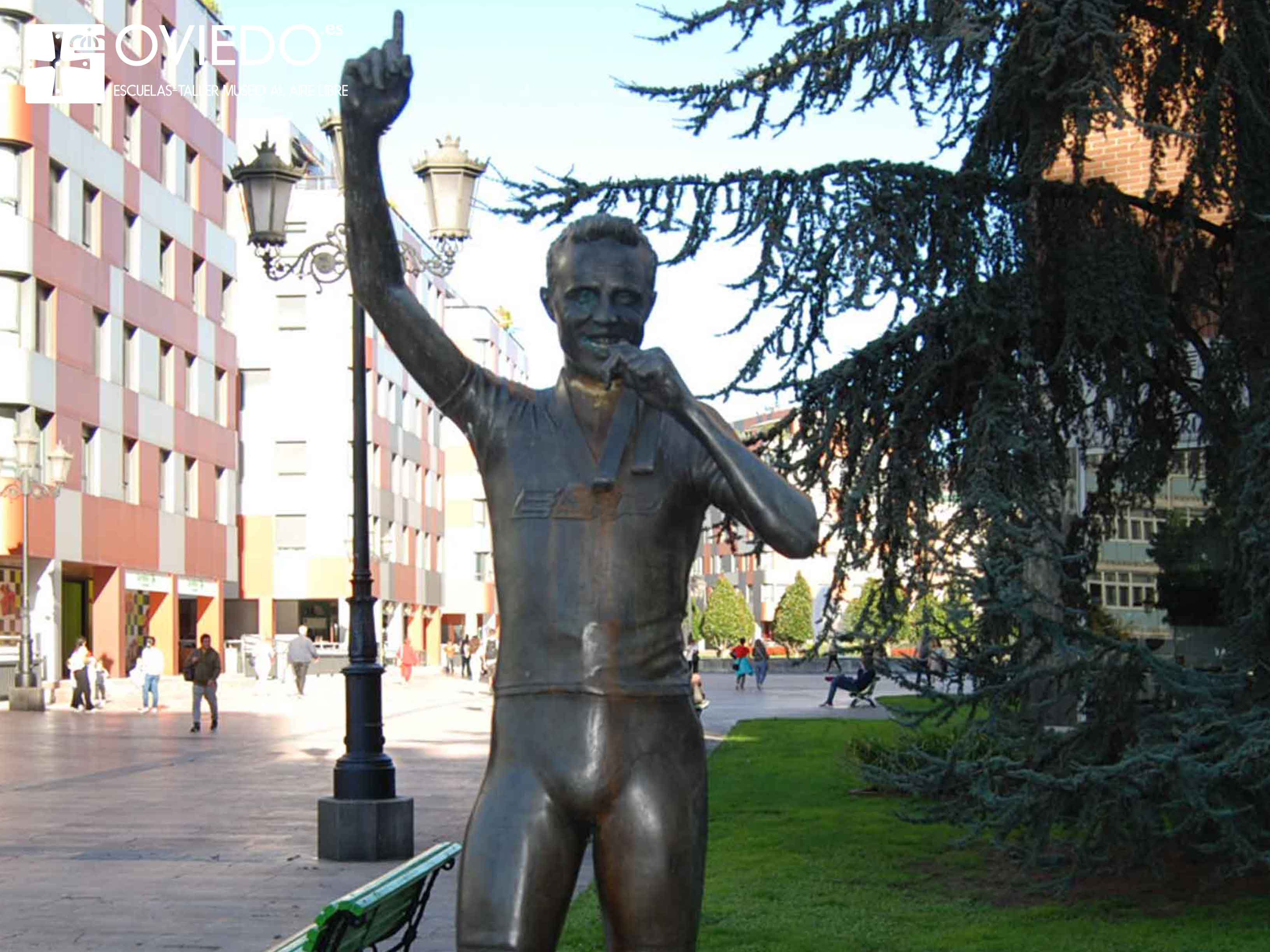 Escultura Samuel Sánchez